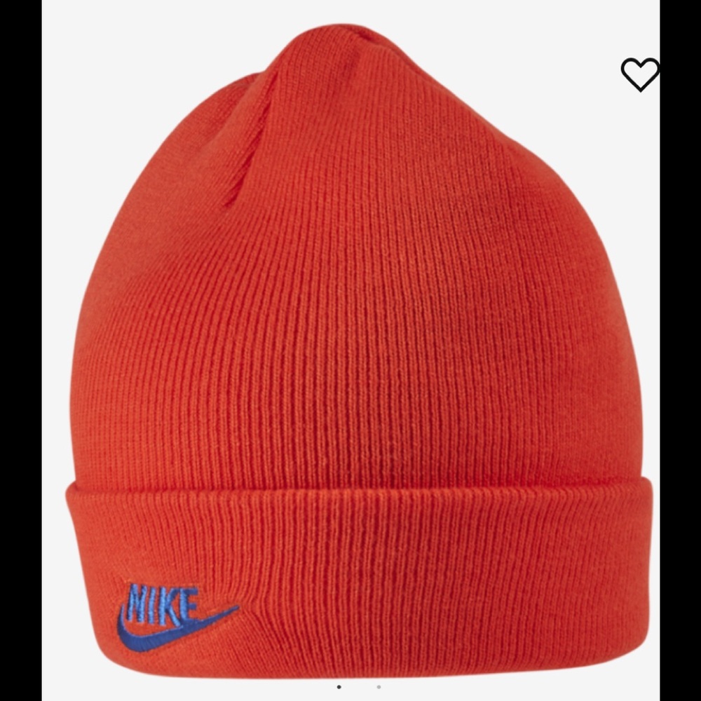 NWT Nike Cuffed Utility Beanie